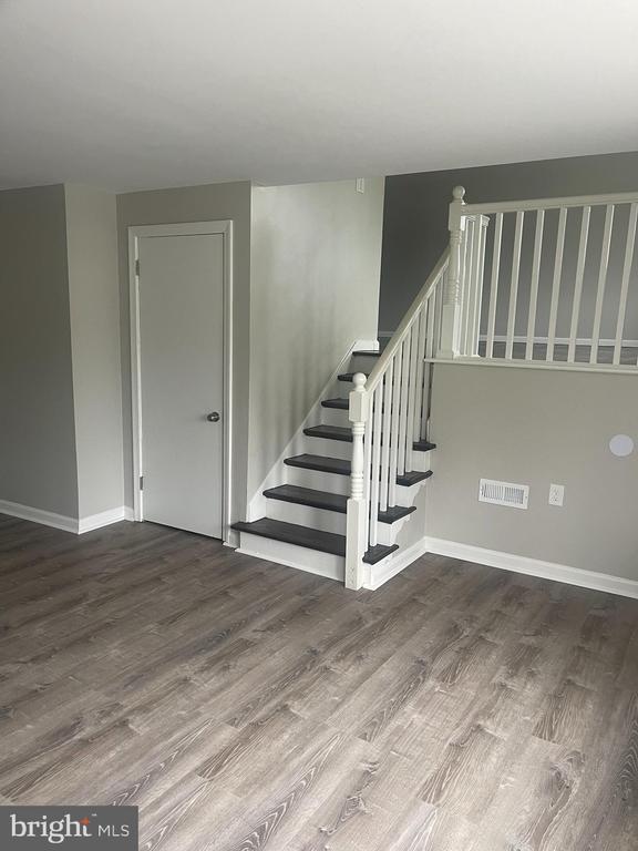 Building Photo - 4803 Paulson Dr