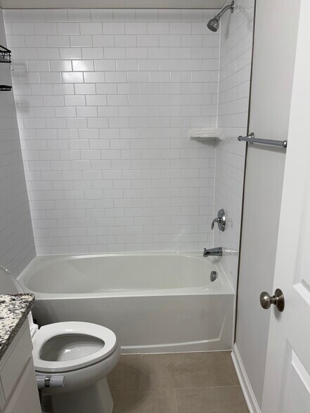 Building Photo - 803 Haversack Hunt Way