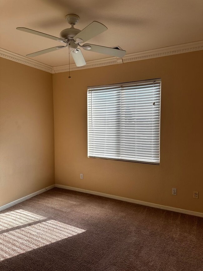 Building Photo - Near Tracy Sports Complex, $500.00 off the first full months rent with possession by 2/1/2026