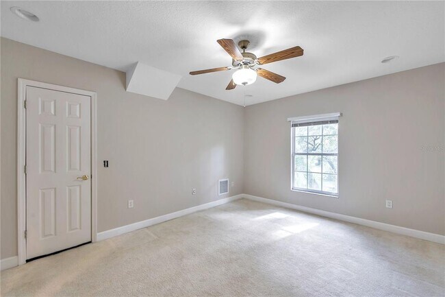 Building Photo - 1507 W Windhorst Rd