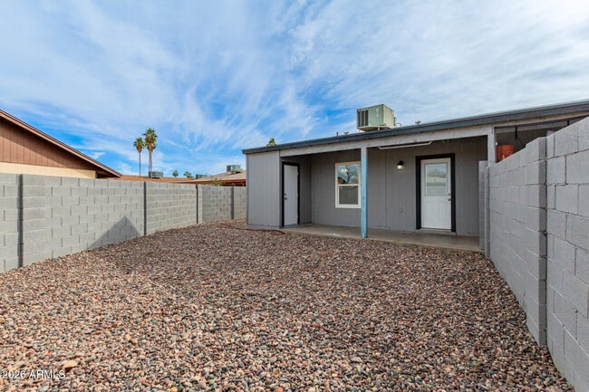 Building Photo - 4530 E Camino Cir