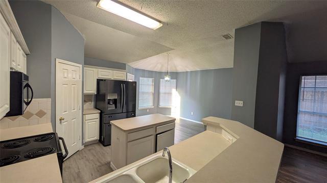 Building Photo - 3713 Broken Pine Trail