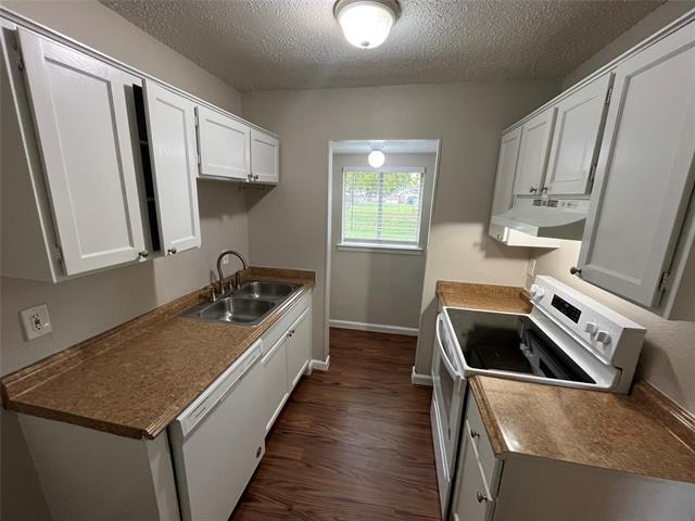 Building Photo - 9315 Prairie Oak Dr