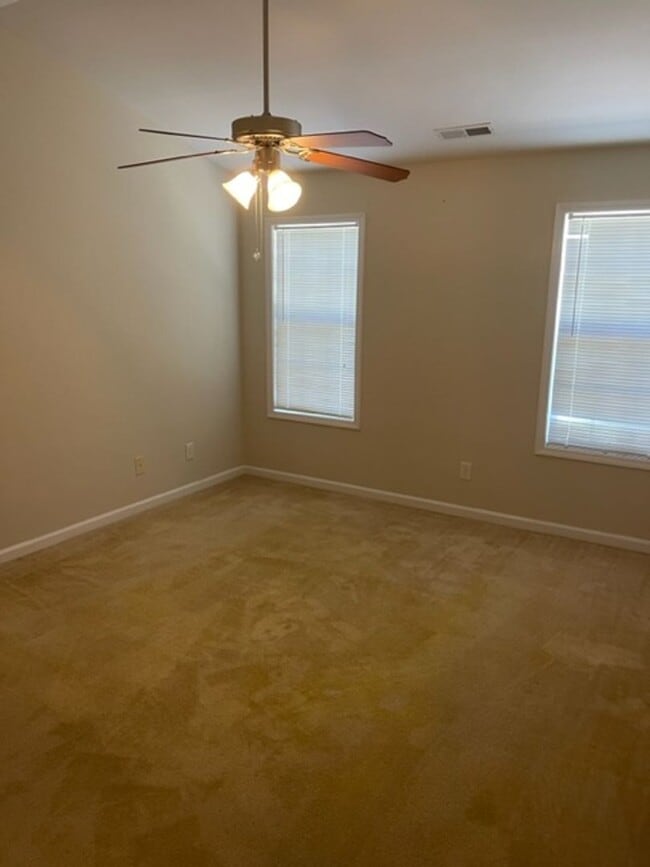 Building Photo - Cobblestone Trace- Oxford's Premier 55+ Co...