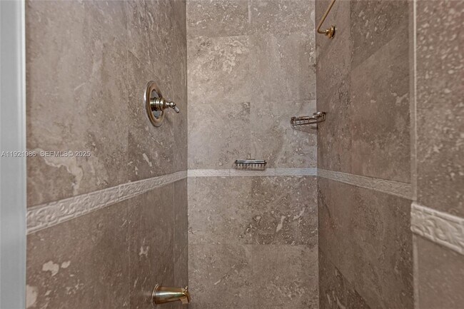 Building Photo - 9400 SW 193rd Dr