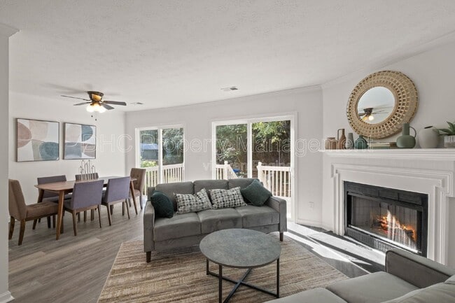 Building Photo - 3510 Ashley Station Dr SW