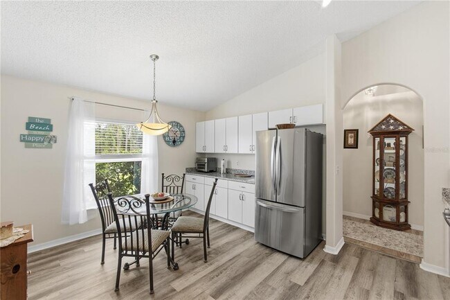 Building Photo - 14 Frenora Ln