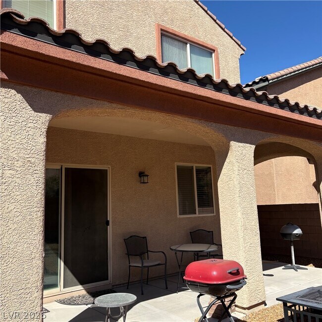 Building Photo - 6991 Positano Hill Ave