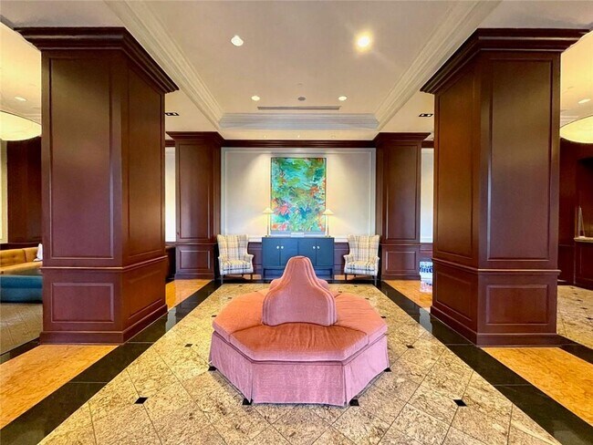 Building Photo - 195 14th St NE