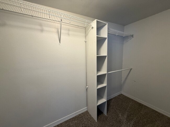 Building Photo - 3 Bedroom Home