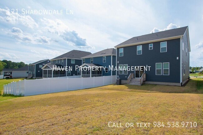 Building Photo - 121 Shadowdale Ln