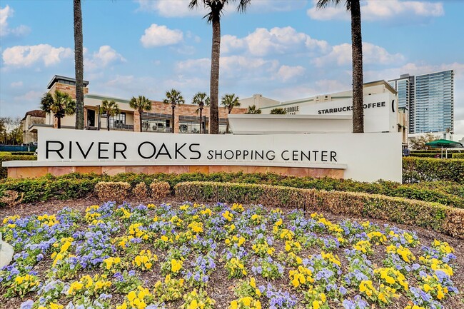 Building Photo - 1711 Allen Pkwy