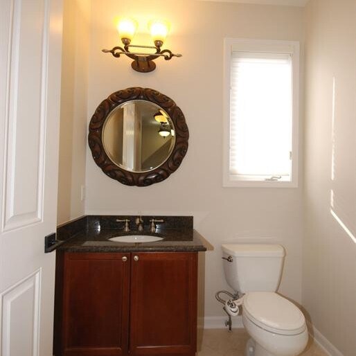 Building Photo - 5121 Parkgate Dr