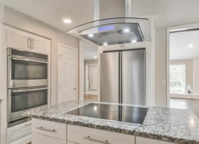 Building Photo - 2119 Woodstream Dr