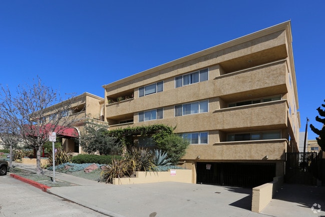 Building Photo - Villaggio
