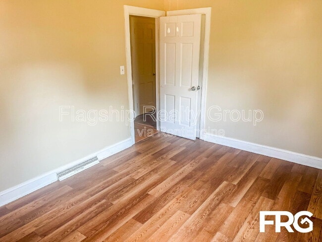 Building Photo - 113 Stancill Dr