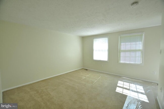 Building Photo - 17404 Founders Mill Dr