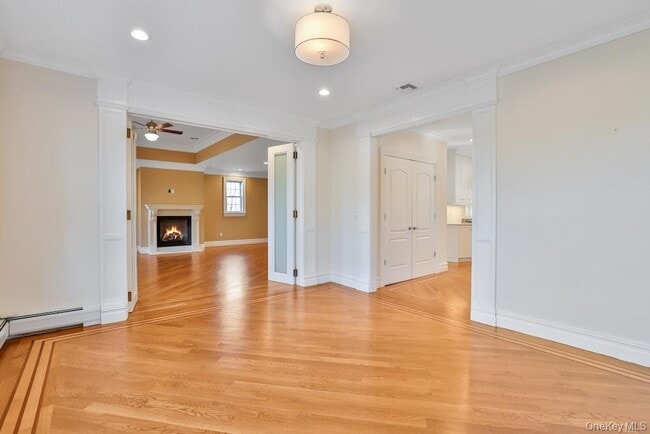 Building Photo - 34 Renfrew Rd