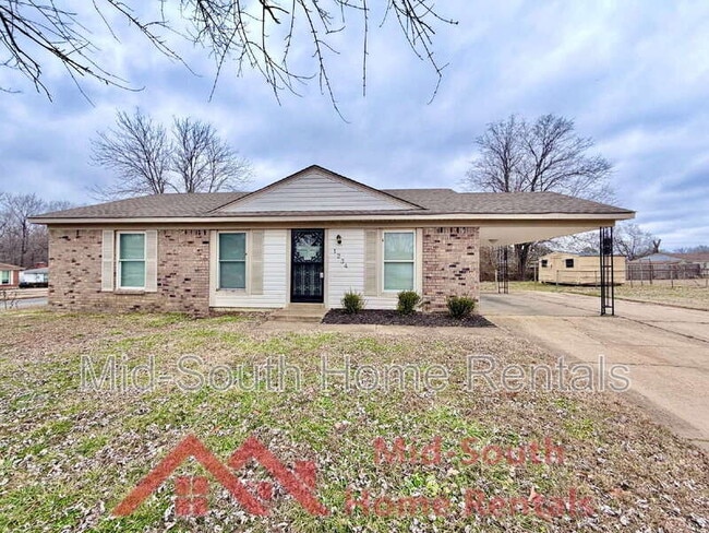 Building Photo - 1234 Whipporwill Cove