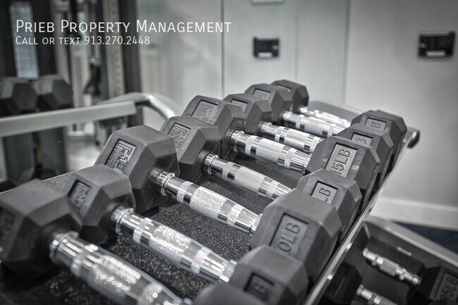 Building Photo - 22108 W 123rd Ln