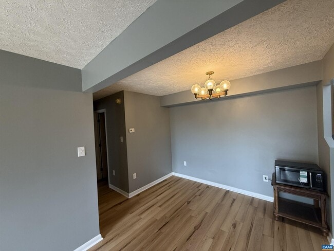 Building Photo - 132 Turtle Creek Rd