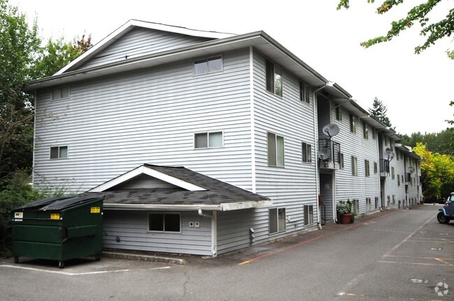 Building Photo - Riverside Estate Apartments