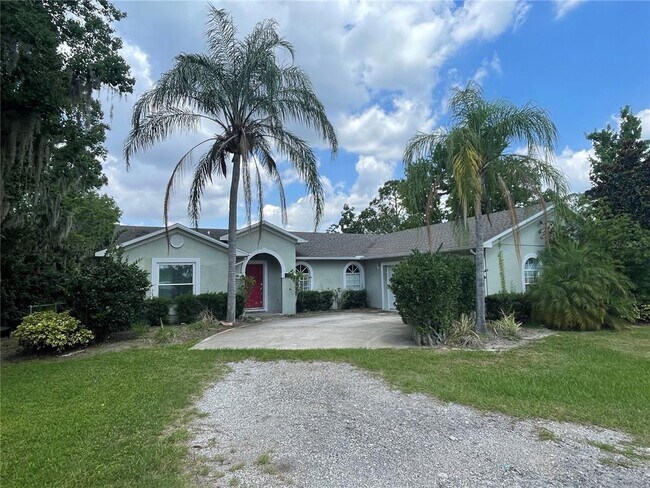 Primary Photo - 12860 Lake Sawyer Ln