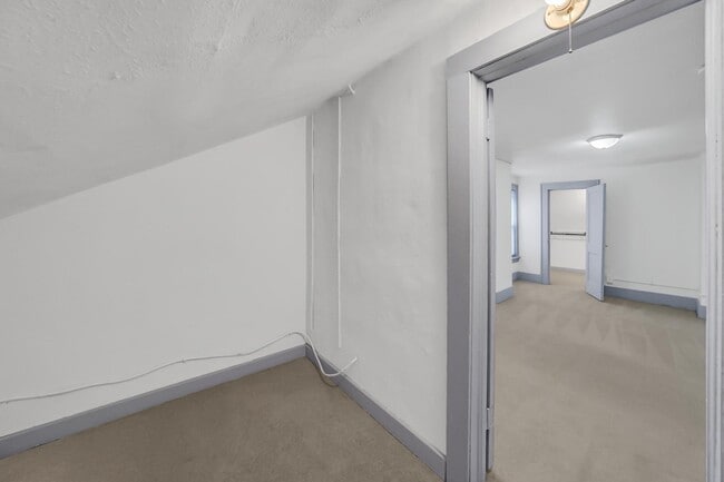 Building Photo - 1309 St Marys Blvd