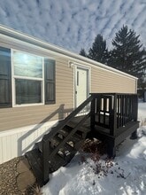 Building Photo - 4643 Township Rd 222