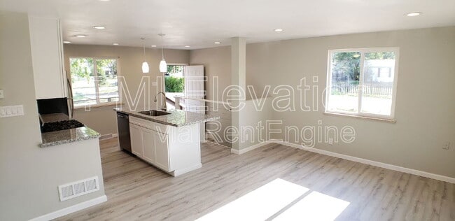 Building Photo - 6192 W Bayaud Ave