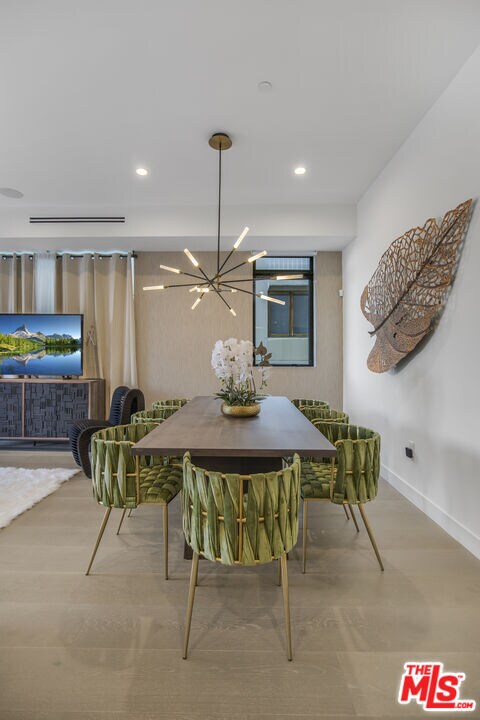 Building Photo - 10563 Ashton Ave