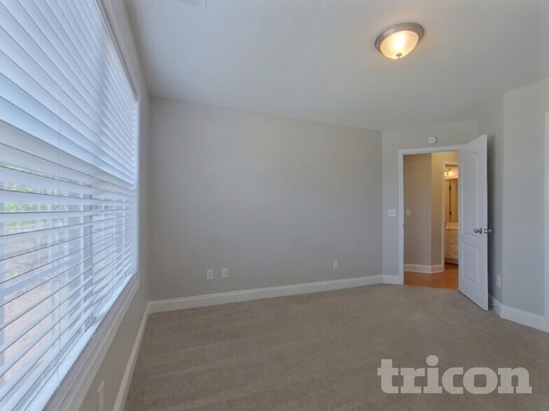 Building Photo - 157 Sinyard Cir