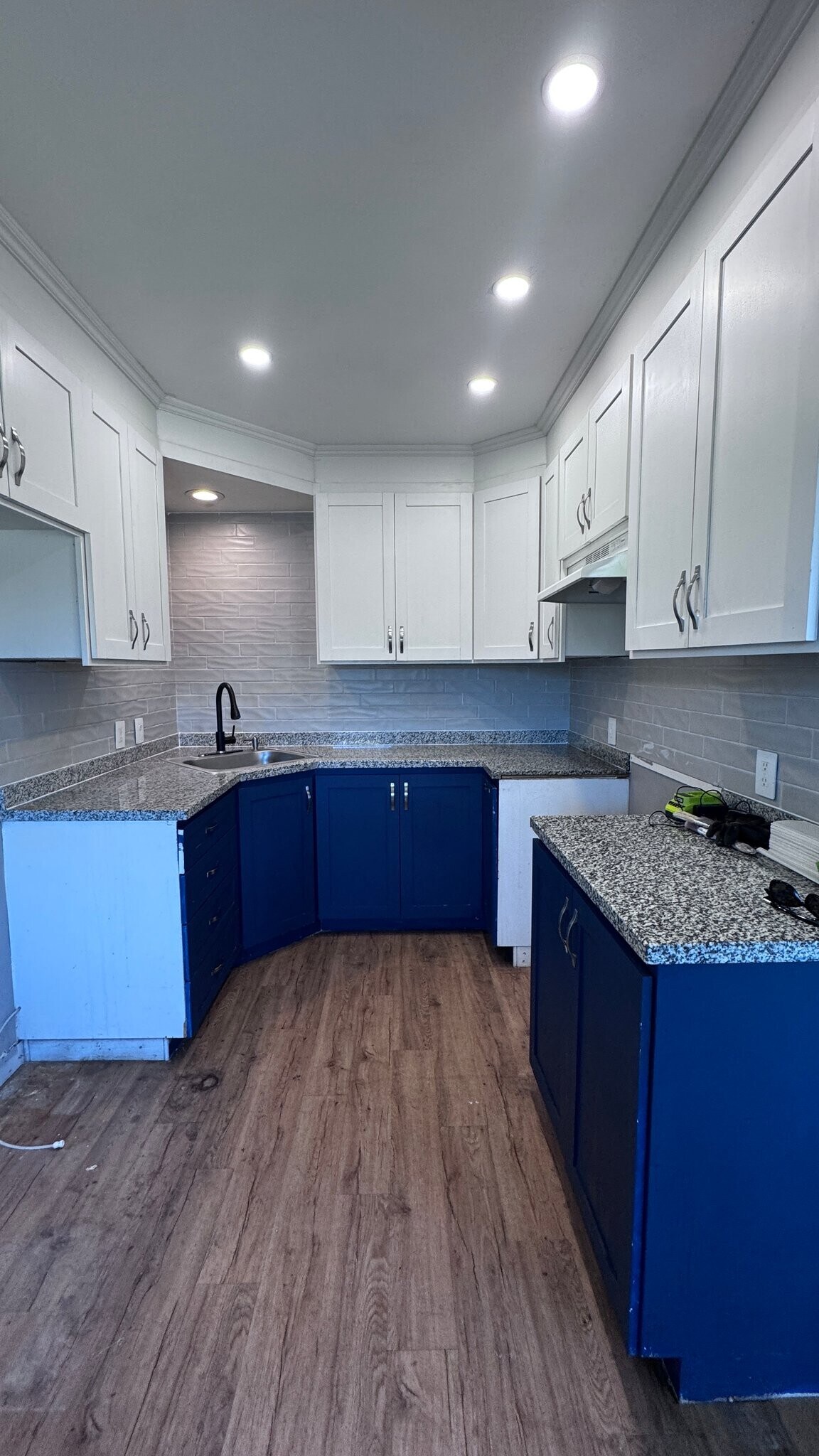 Building Photo - 8102 McKinley Ave