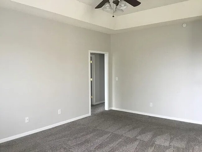 Building Photo - 453 Indigo Ridge Dr