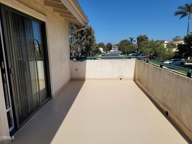 Building Photo - Mandalay Bay Village Private Community 3+3 $5000