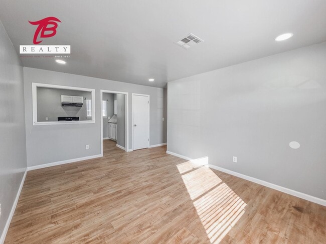 Building Photo - 7101 NW 20th St