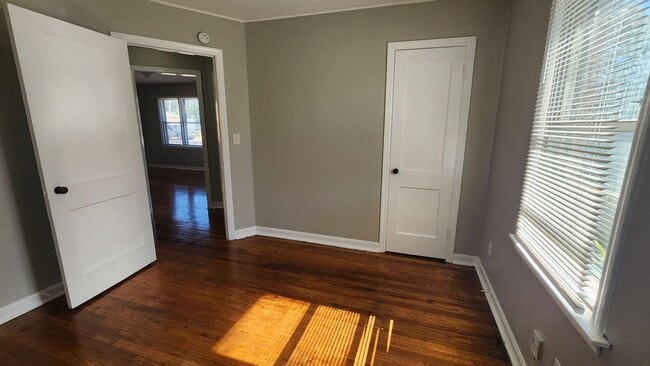 Building Photo - 3 Bedroom 1 Bath Home in Great Neighborhood!