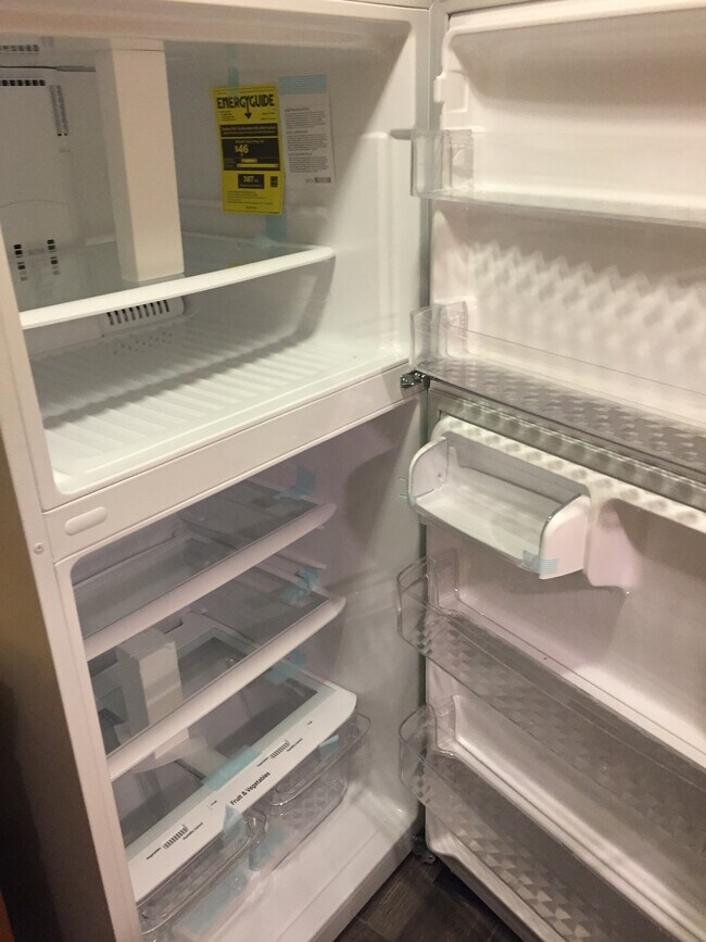 Brand New Refridgerator - 3014 Eaton St