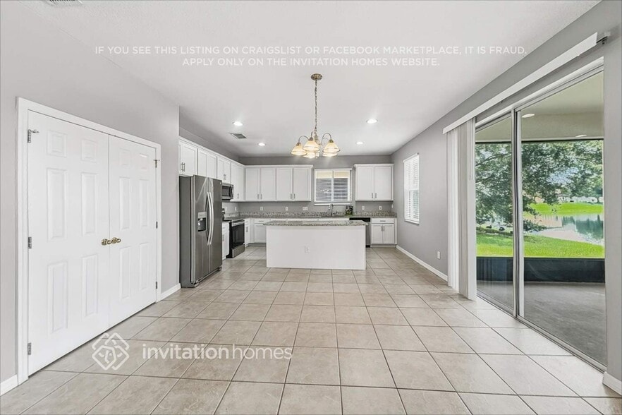 Building Photo - 14950 Perdido Dr