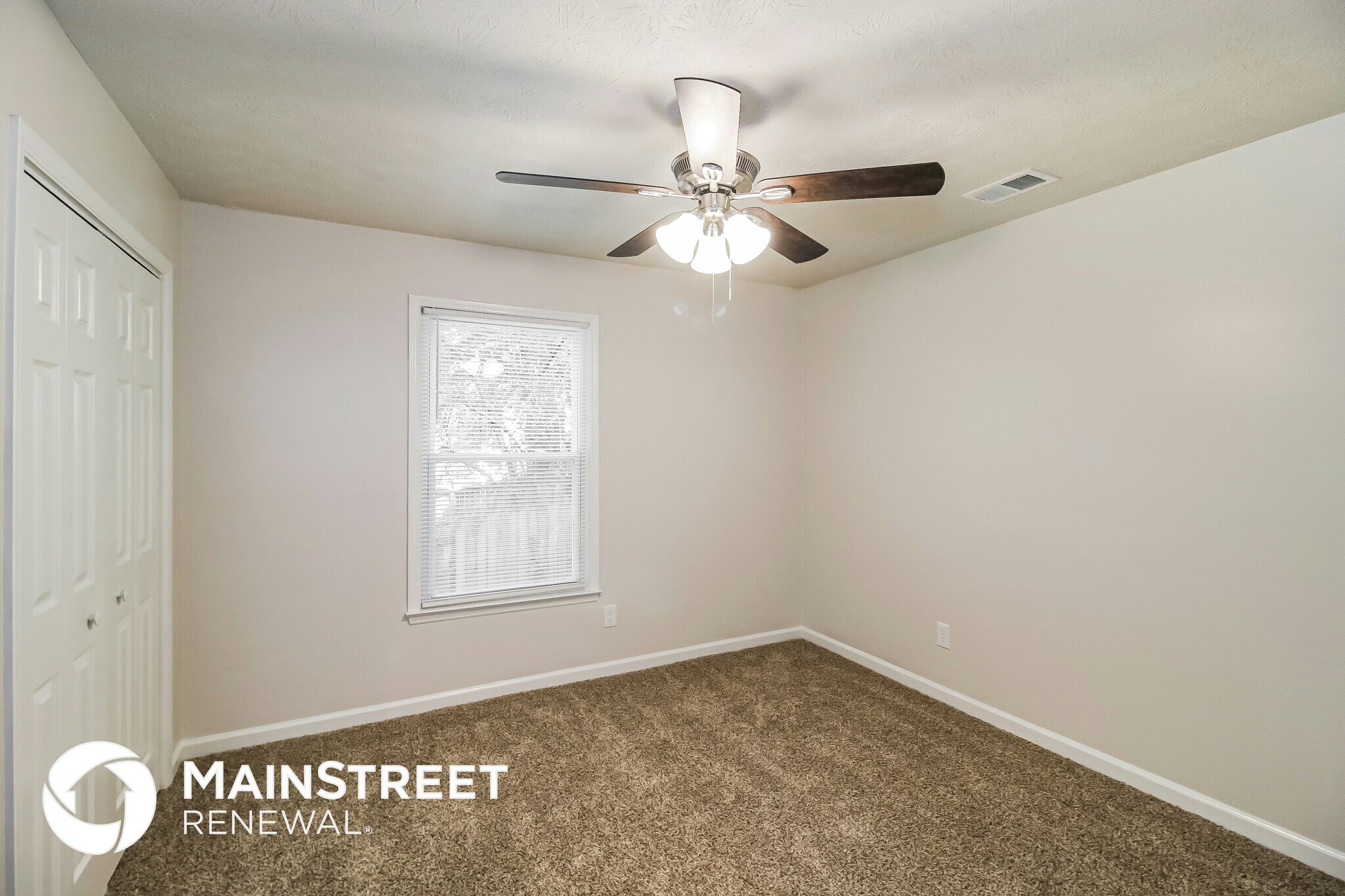 Building Photo - 785 Redland Dr