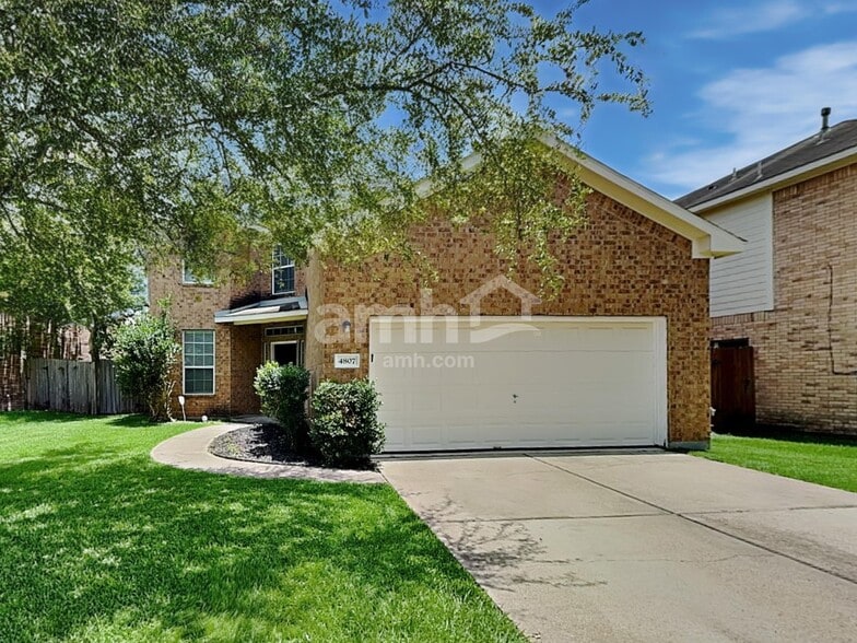 Primary Photo - 4807 Chase Court Dr