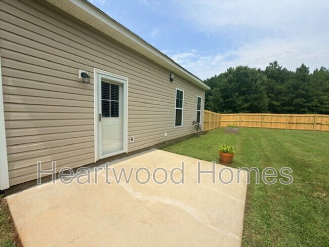 Building Photo - 249 Blythe Creek Dr