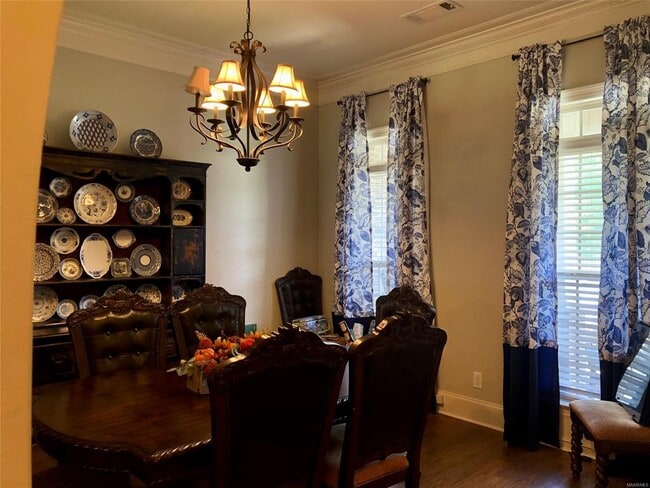 Building Photo - 1694 Pebble Creek Dr