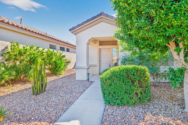 Building Photo - 37690 Turnberry Isle Dr