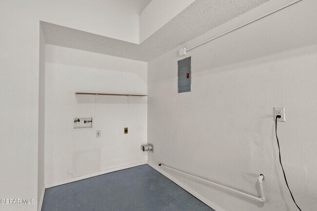 Building Photo - 3504 Blue Grove Ln