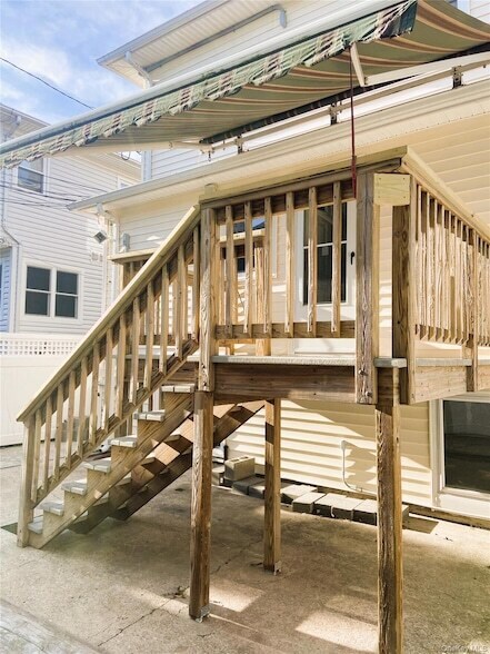 Building Photo - 473 Franklin Blvd