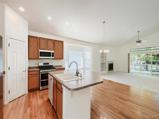 Building Photo - 13692 Plaster Cir