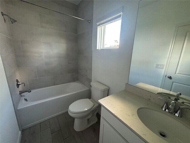 Building Photo - 1779 NW 44th Court Rd