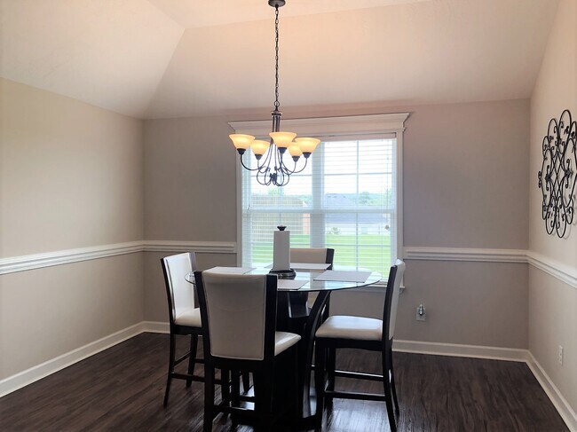 Building Photo - 7054 Summerton Dr