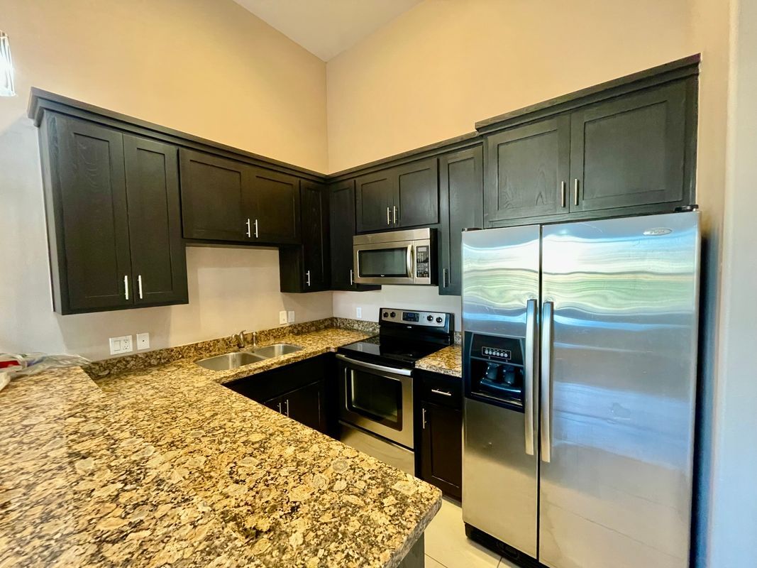 Building Photo - 3120 Regal Dr